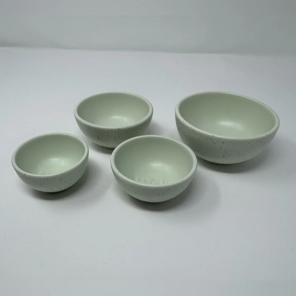NIB Greg Natale‎ Ceramic Measuring Cup Bowls Soft Mint Green Set of 4 New In Box